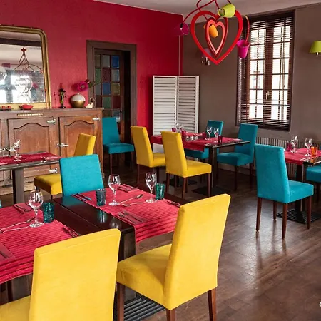 Logis - & Restaurant La Corne D 'abondance ホテル Bourgthéroulde