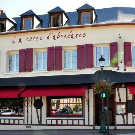 Logis - & Restaurant La Corne D 'abondance Otel Bourgthéroulde