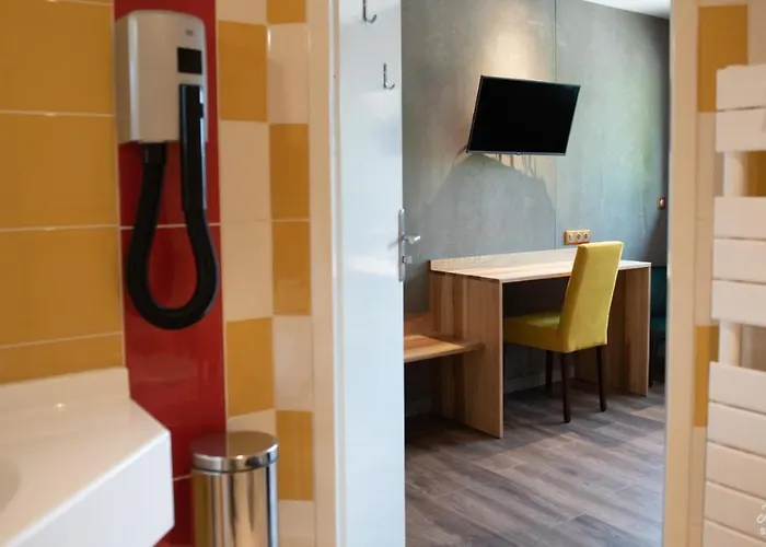 La Corne D 'abondance Hotel Bourgthéroulde